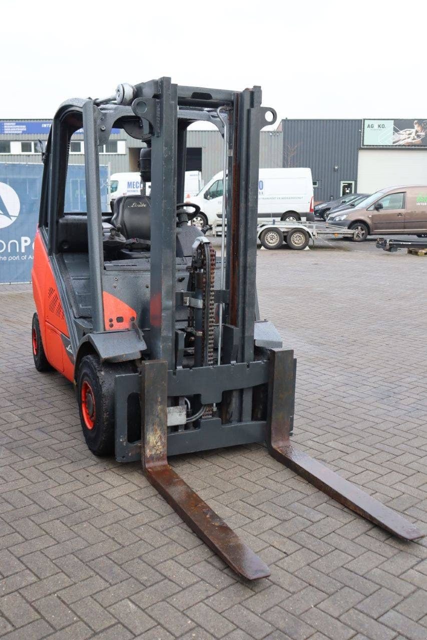 Frontstapler типа Linde H35D-02, Gebrauchtmaschine в Antwerpen (Фотография 8)