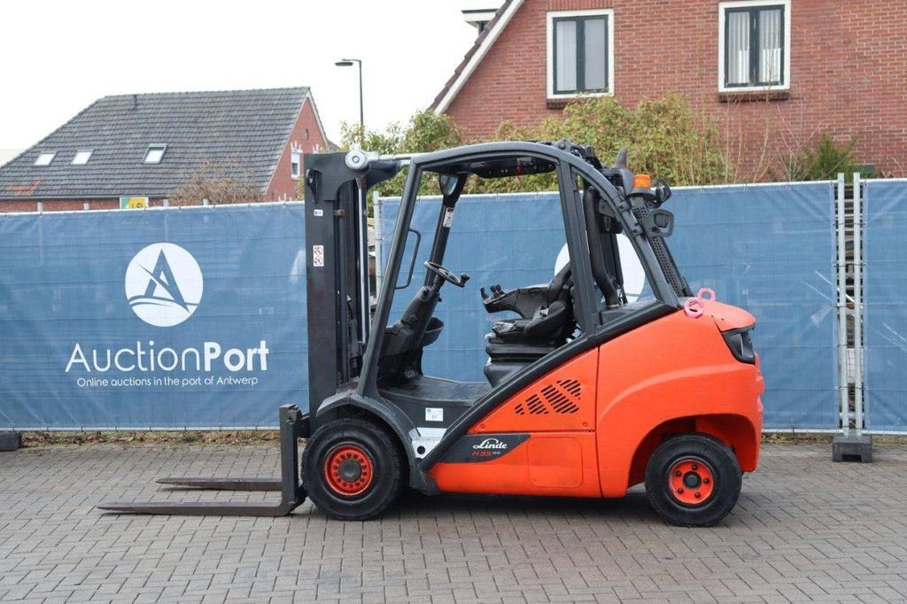Frontstapler типа Linde H35D-02, Gebrauchtmaschine в Antwerpen (Фотография 3)