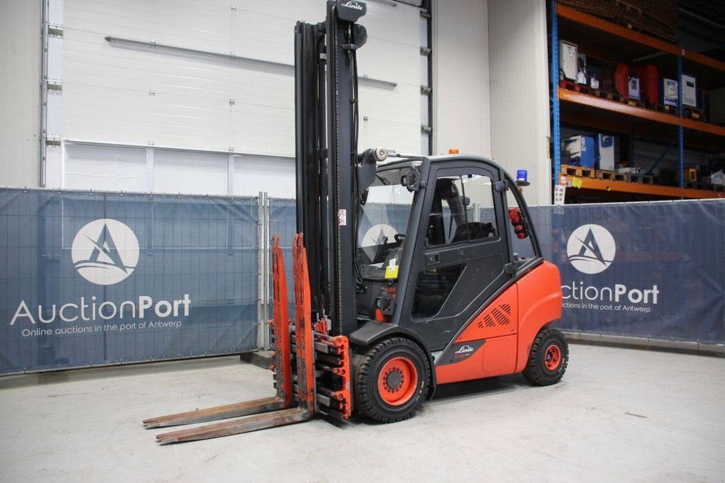 Frontstapler del tipo Linde H35D-02, Gebrauchtmaschine en Antwerpen (Imagen 9)
