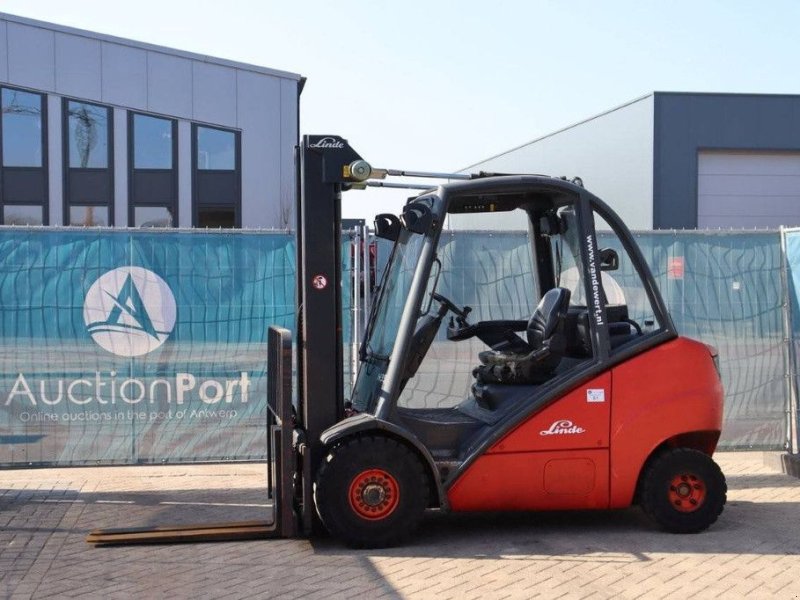 Frontstapler of the type Linde H35D, Gebrauchtmaschine in Antwerpen (Picture 1)