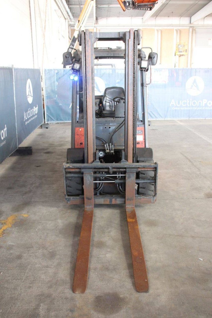 Frontstapler van het type Linde H35D, Gebrauchtmaschine in Antwerpen (Foto 8)