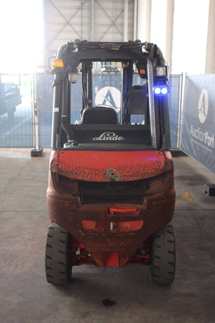 Frontstapler van het type Linde H35D, Gebrauchtmaschine in Antwerpen (Foto 4)