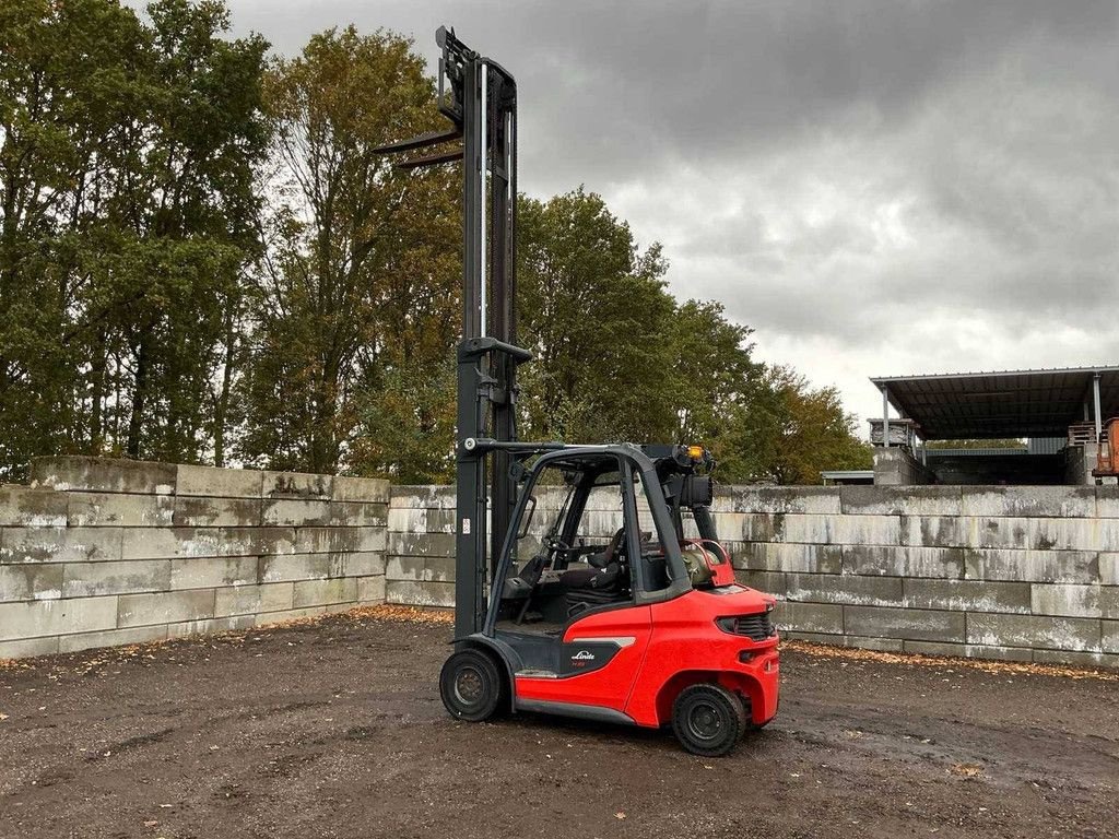 Frontstapler of the type Linde H35T-01 EVO, Gebrauchtmaschine in Antwerpen (Picture 4)
