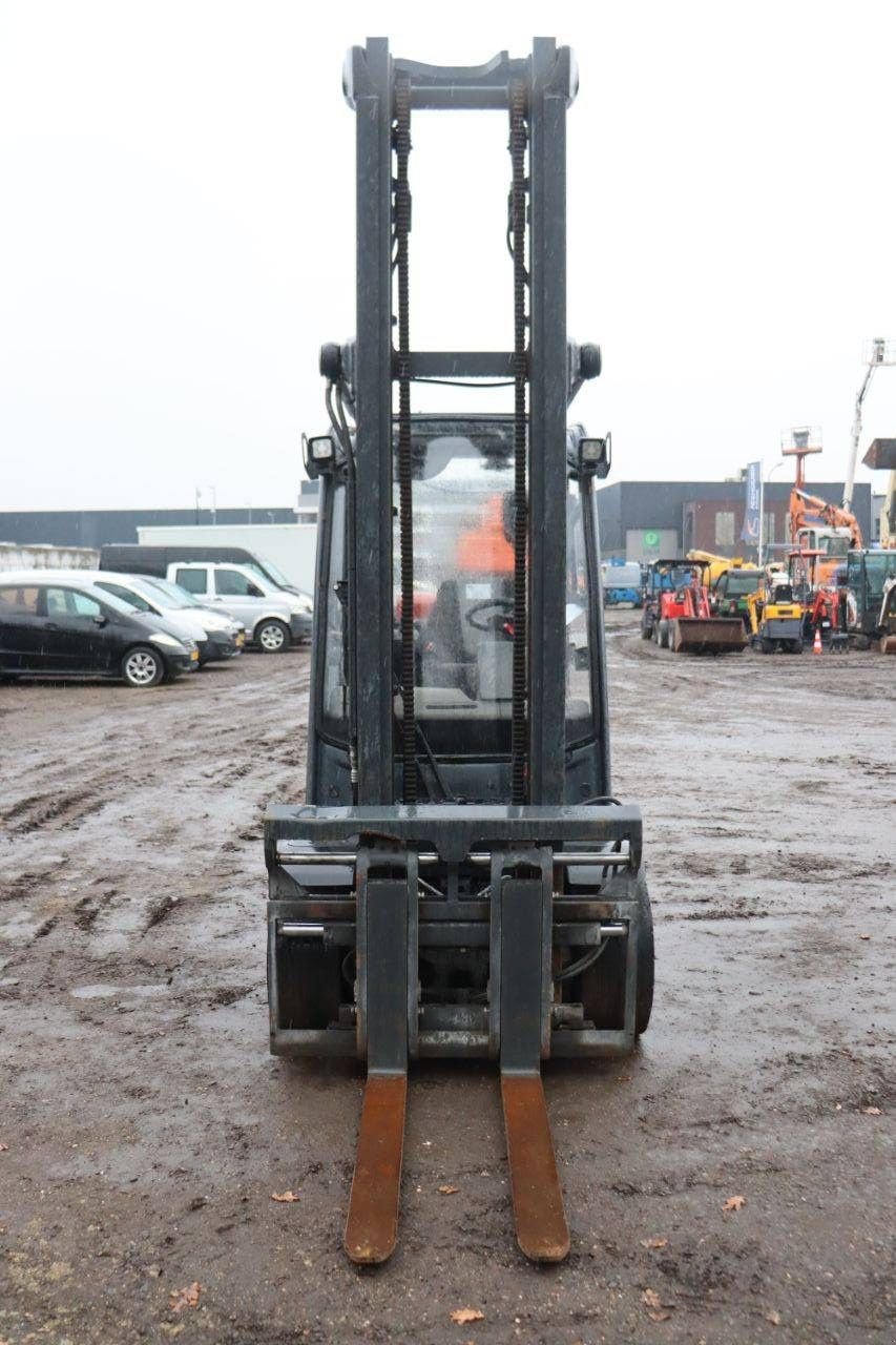 Frontstapler typu Linde H35T-01, Gebrauchtmaschine v Antwerpen (Obrázek 9)