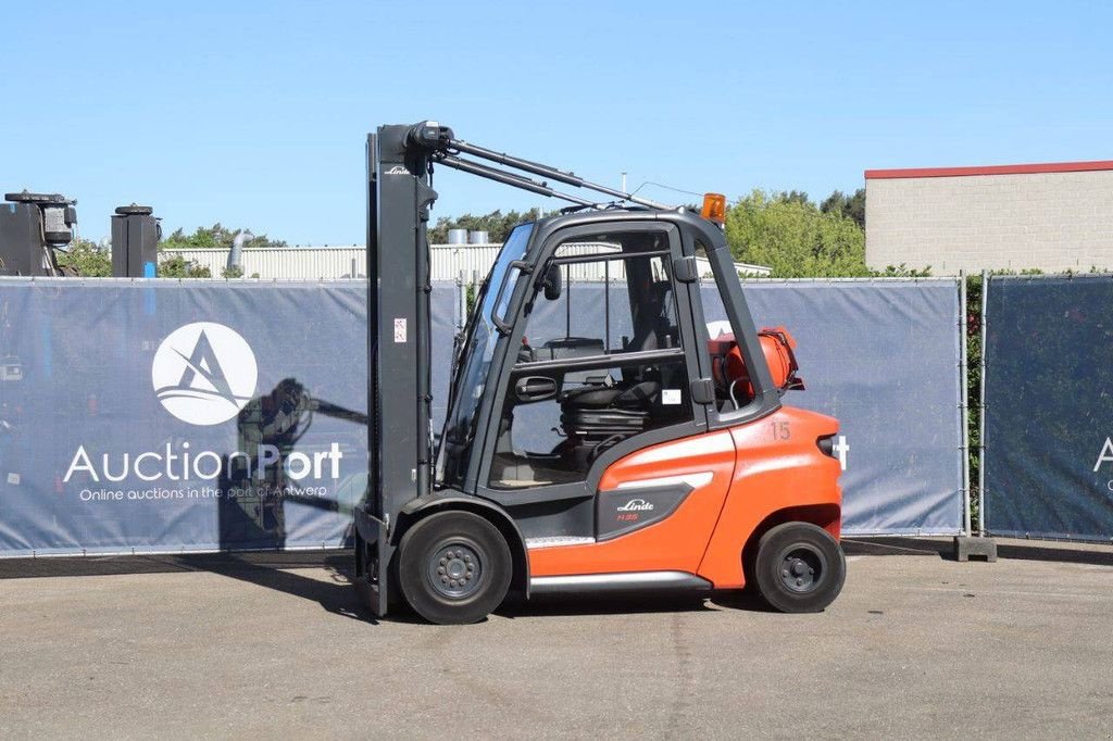 Frontstapler типа Linde H35T-01, Gebrauchtmaschine в Antwerpen (Фотография 1)