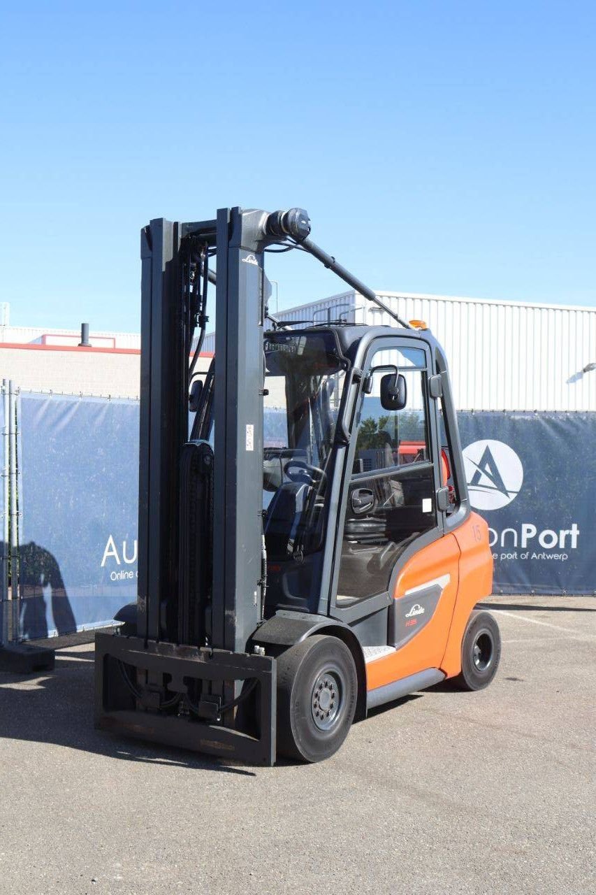 Frontstapler типа Linde H35T-01, Gebrauchtmaschine в Antwerpen (Фотография 10)