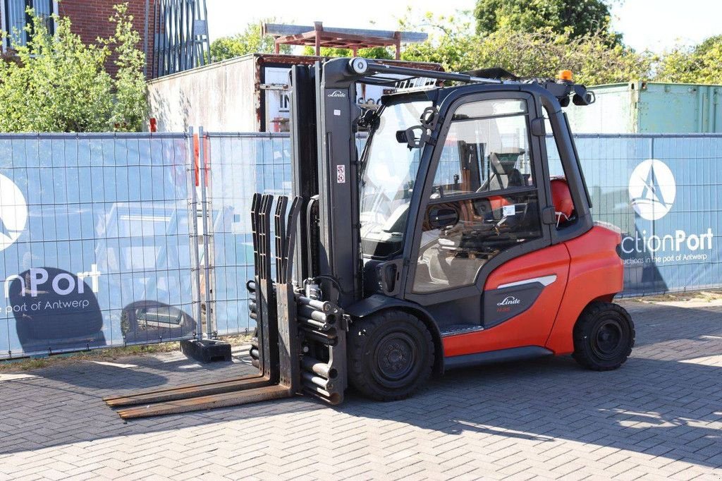 Frontstapler του τύπου Linde H35T-01, Gebrauchtmaschine σε Antwerpen (Φωτογραφία 10)