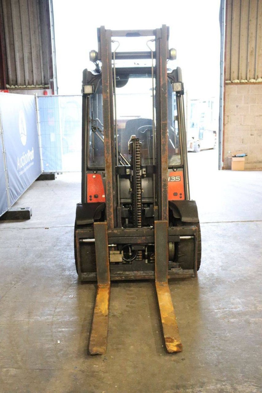 Frontstapler za tip Linde H35T-01, Gebrauchtmaschine u Antwerpen (Slika 9)