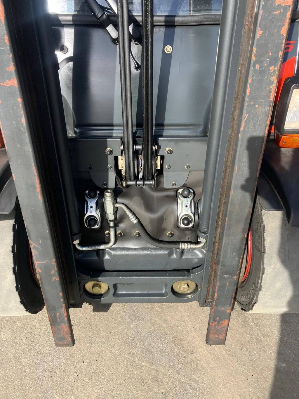 Frontstapler van het type Linde H35T-02, Gebrauchtmaschine in Antwerpen (Foto 5)