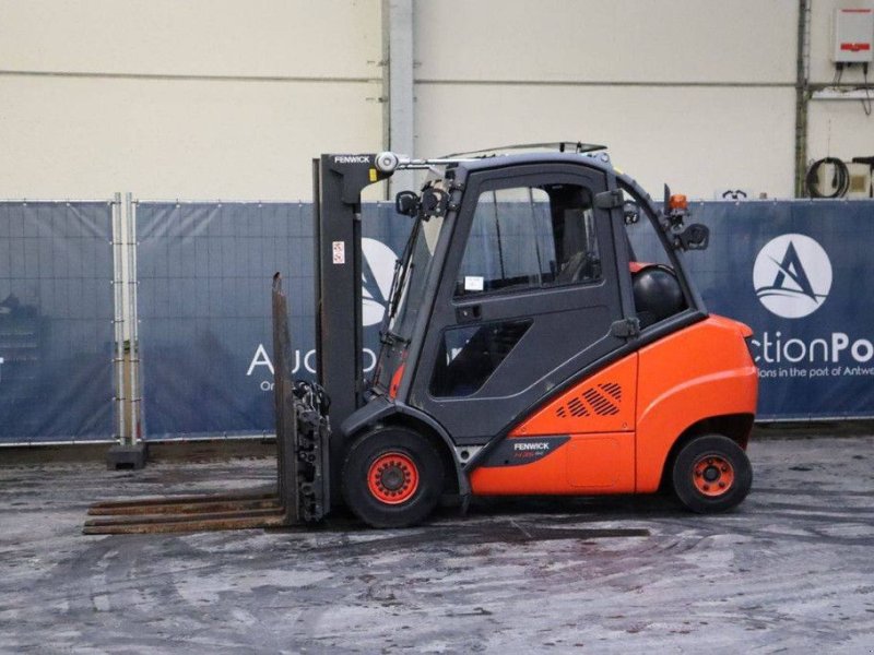 Frontstapler του τύπου Linde H35T-02, Gebrauchtmaschine σε Antwerpen (Φωτογραφία 1)
