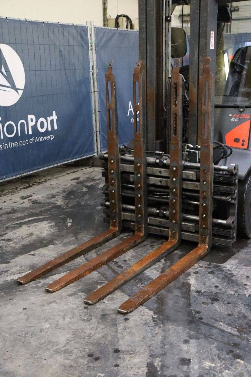 Frontstapler van het type Linde H35T-02, Gebrauchtmaschine in Antwerpen (Foto 11)