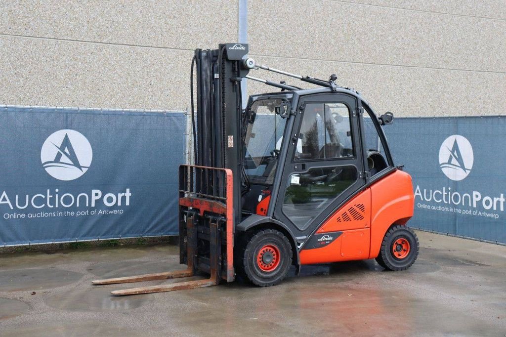 Frontstapler типа Linde H35T-02, Gebrauchtmaschine в Antwerpen (Фотография 10)
