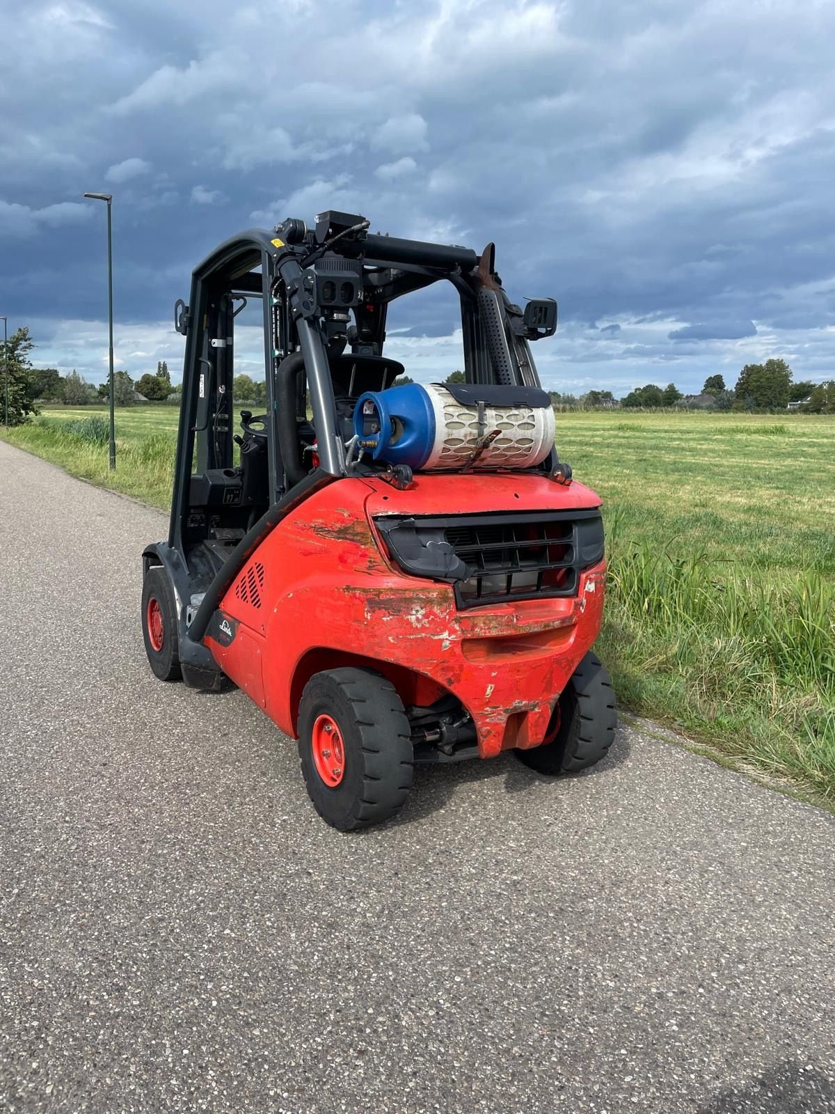 Frontstapler of the type Linde H35T, Gebrauchtmaschine in Giessenburg (Picture 8)