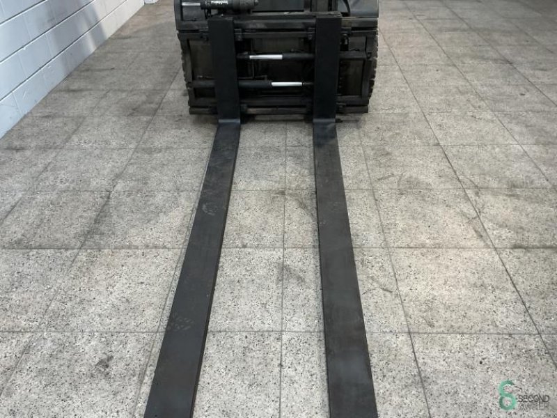 Frontstapler от тип Linde H35T, Gebrauchtmaschine в Wijchen (Снимка 4)