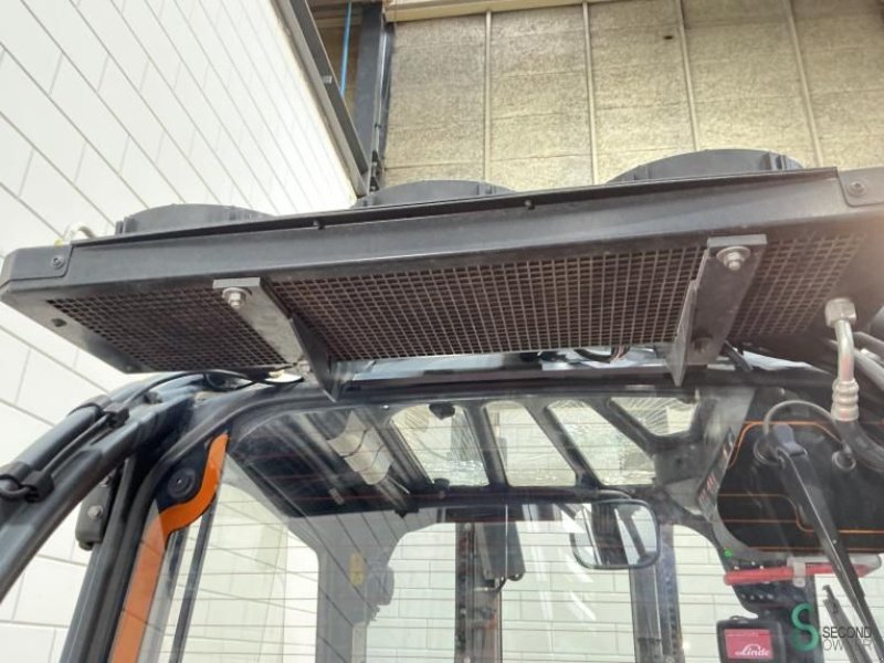 Frontstapler от тип Linde H35T, Gebrauchtmaschine в Wijchen (Снимка 8)