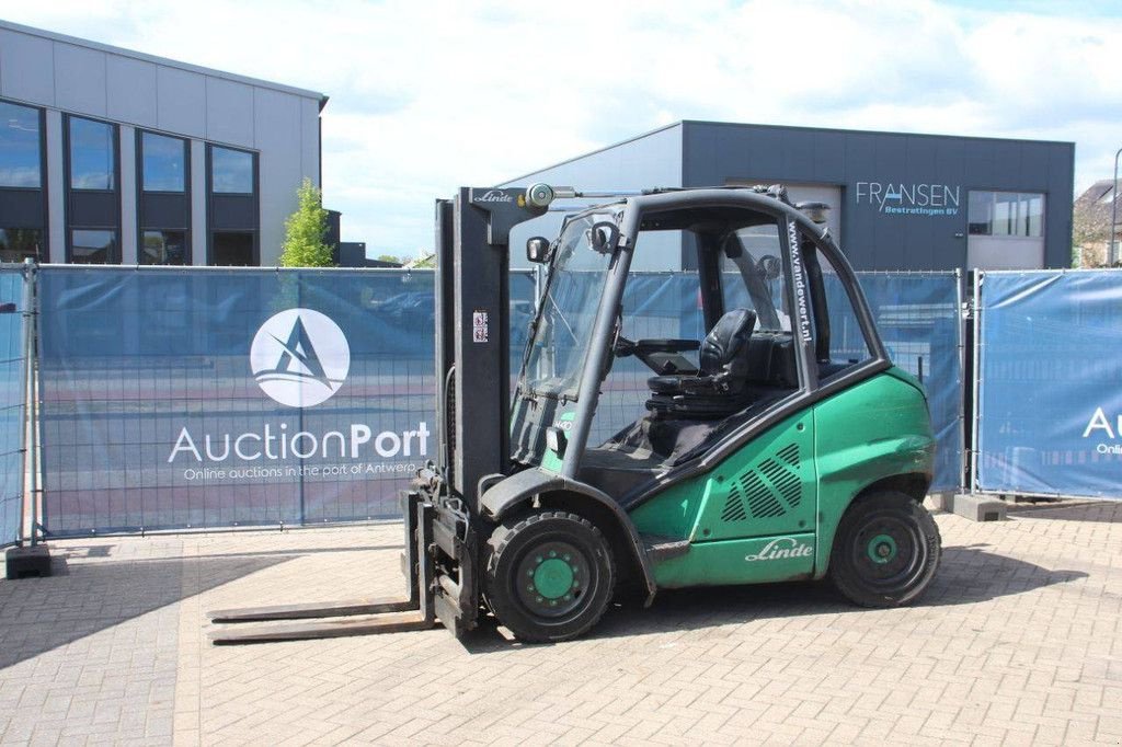 Frontstapler a típus Linde H40, Gebrauchtmaschine ekkor: Antwerpen (Kép 1)