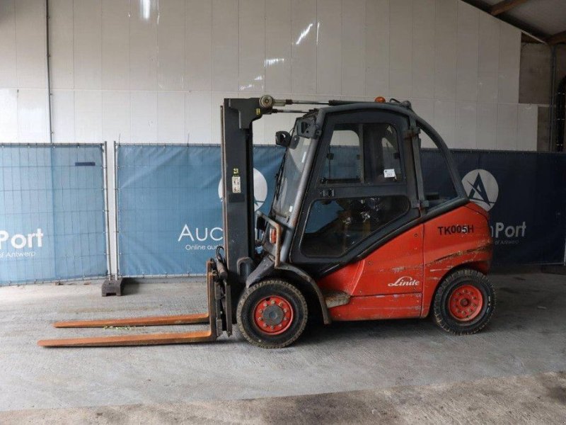 Linde H40D, Gebrauchtmaschine, Year of manuf.: 2006 (Picture 1) Frontstapler of the type Linde H40D, Gebrauchtmaschine in Antwerpen (Picture 1)