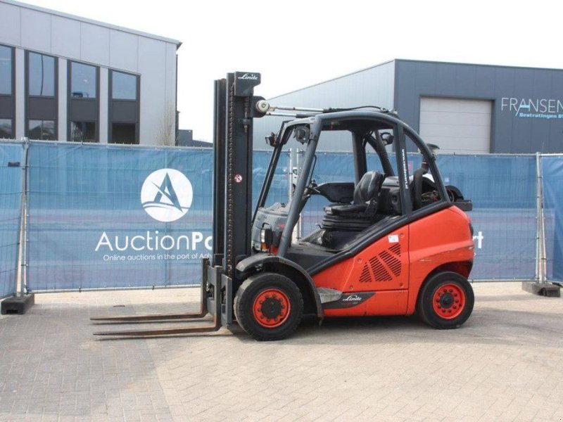 Frontstapler del tipo Linde H40T-02, Gebrauchtmaschine en Antwerpen (Imagen 1)