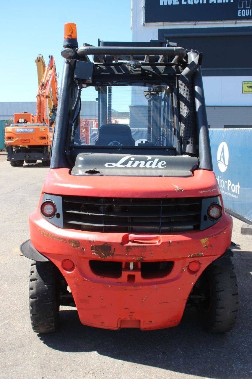 Frontstapler типа Linde H60D-01, Gebrauchtmaschine в Antwerpen (Фотография 4)