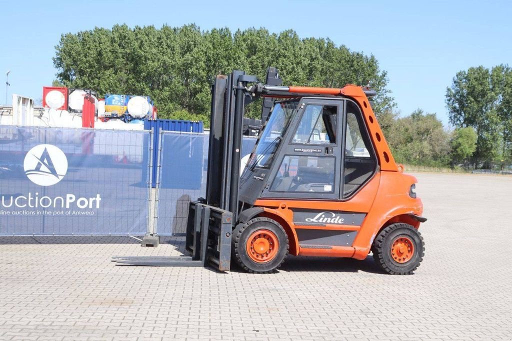 Frontstapler del tipo Linde H60D-02, Gebrauchtmaschine en Antwerpen (Imagen 1)