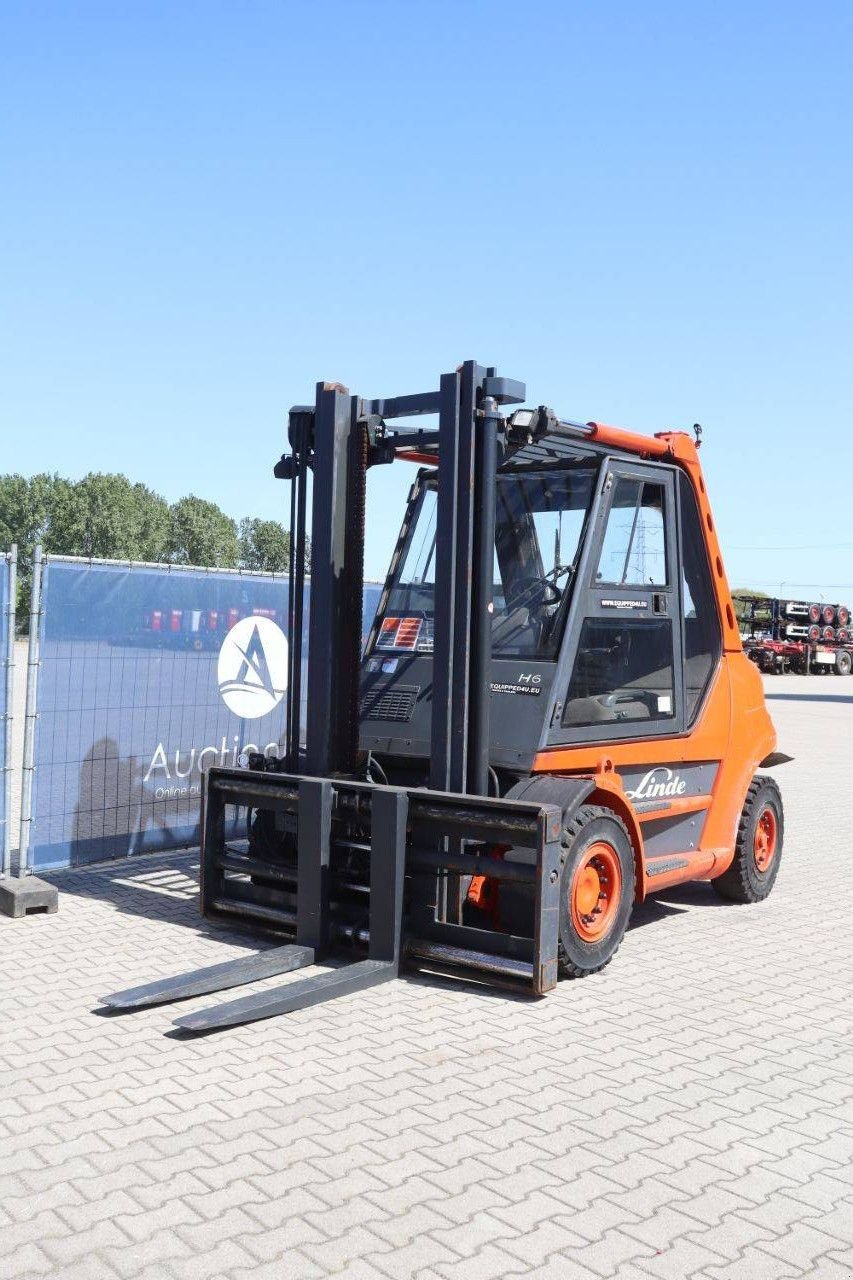 Frontstapler del tipo Linde H60D-02, Gebrauchtmaschine en Antwerpen (Imagen 10)