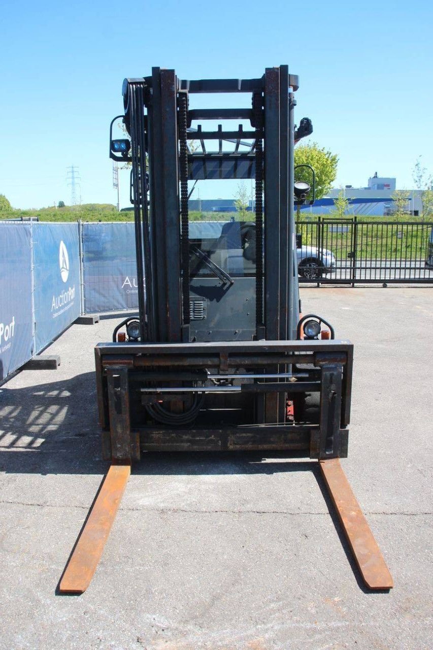 Frontstapler typu Linde H60D-02, Gebrauchtmaschine w Antwerpen (Zdjęcie 8)