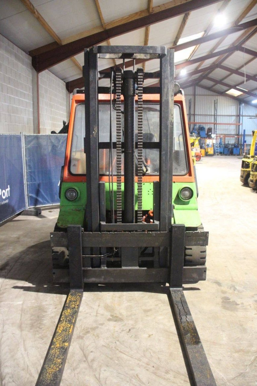 Frontstapler a típus Linde H60D, Gebrauchtmaschine ekkor: Antwerpen (Kép 8)