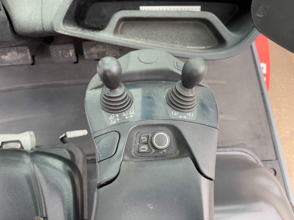 Frontstapler of the type Linde H60T-03 - Duplex / Side Shift / German Machine, Gebrauchtmaschine in Veldhoven (Picture 9)