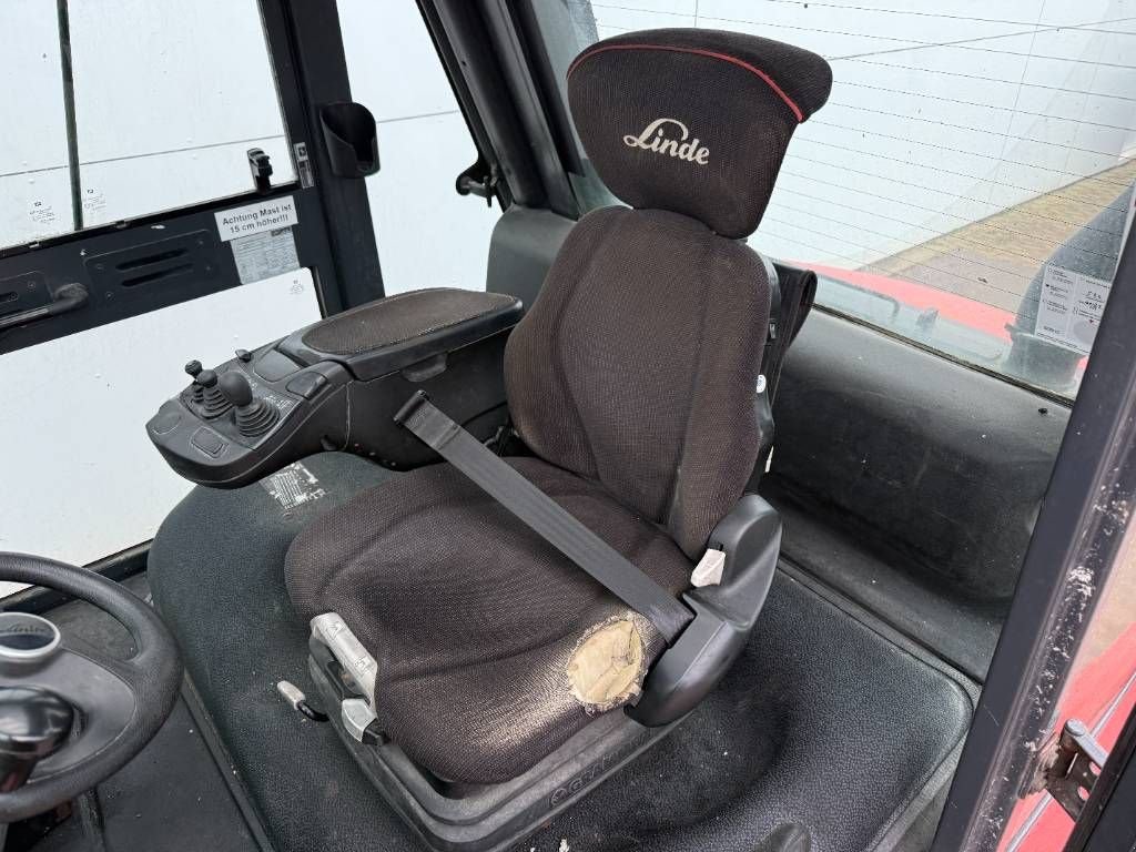 Frontstapler van het type Linde H70D - Duplex / Side Shift / Fork Positioners, Gebrauchtmaschine in Veldhoven (Foto 7)