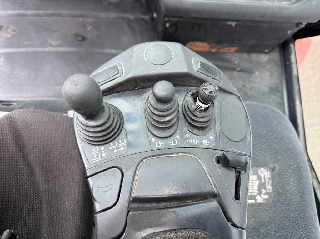 Frontstapler van het type Linde H70D - Duplex / Side Shift / Fork Positioners, Gebrauchtmaschine in Veldhoven (Foto 10)