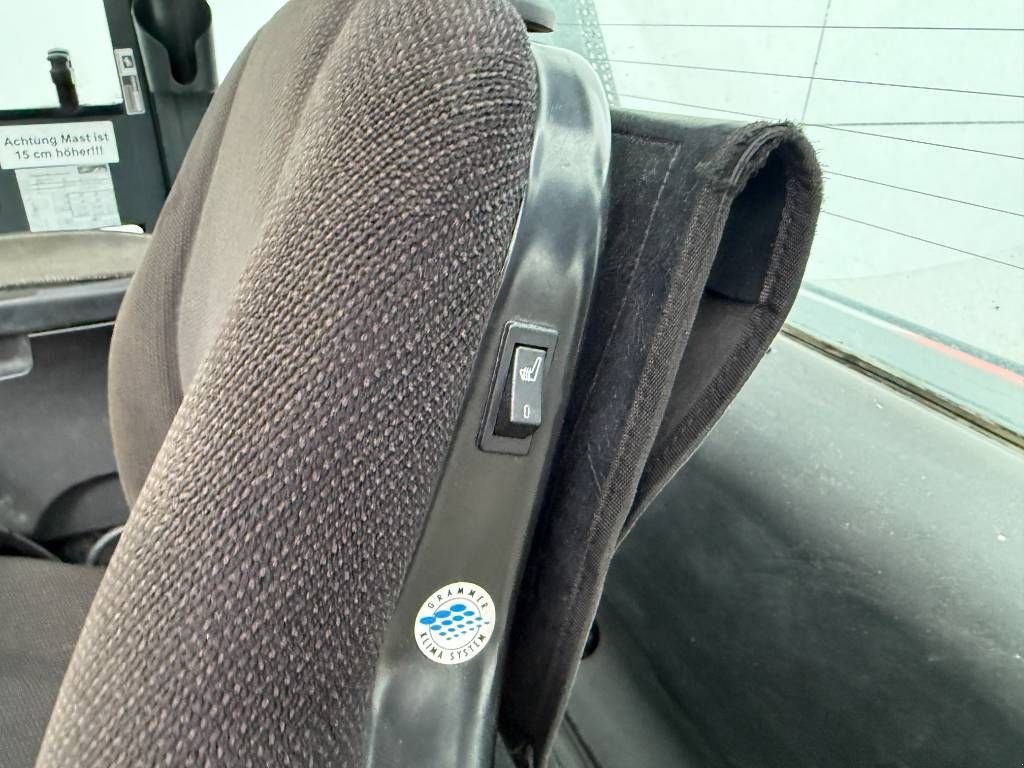 Frontstapler van het type Linde H70D - Duplex / Side Shift / Fork Positioners, Gebrauchtmaschine in Veldhoven (Foto 8)