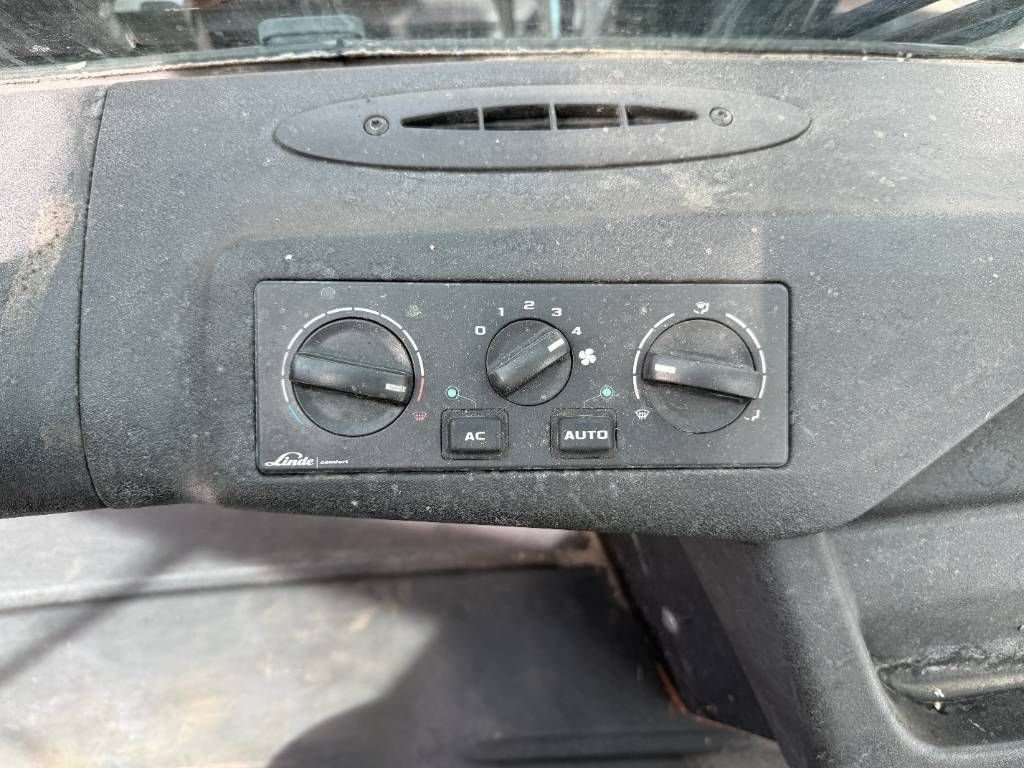 Frontstapler от тип Linde H70D - Duplex / Side Shift / Fork Positioners, Gebrauchtmaschine в Veldhoven (Снимка 11)