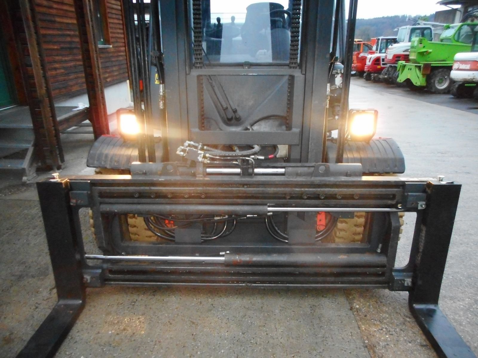 Frontstapler Türe ait Linde H80D-02 mit Vollausstattung!, Gebrauchtmaschine içinde St. Nikolai ob Draßling (resim 8)