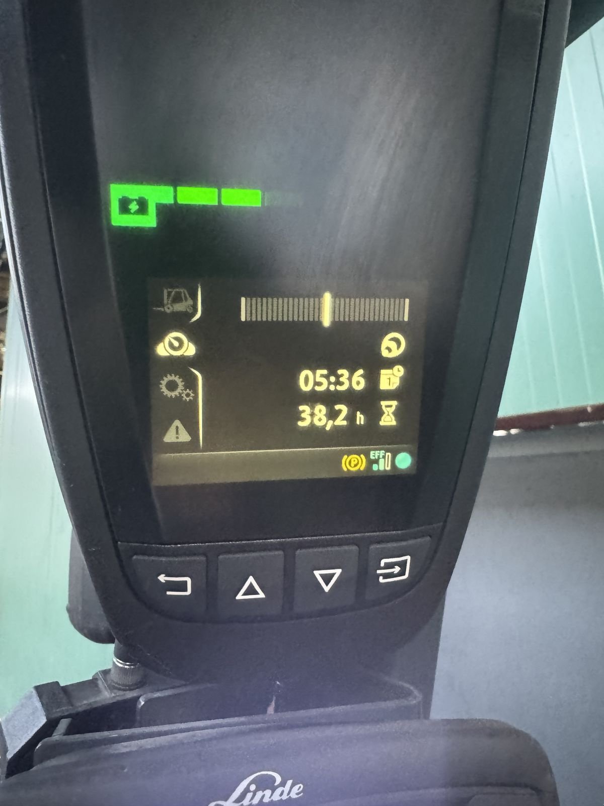 Frontstapler of the type Linde Linde E25, Gebrauchtmaschine in Wolfsbach (Picture 4)