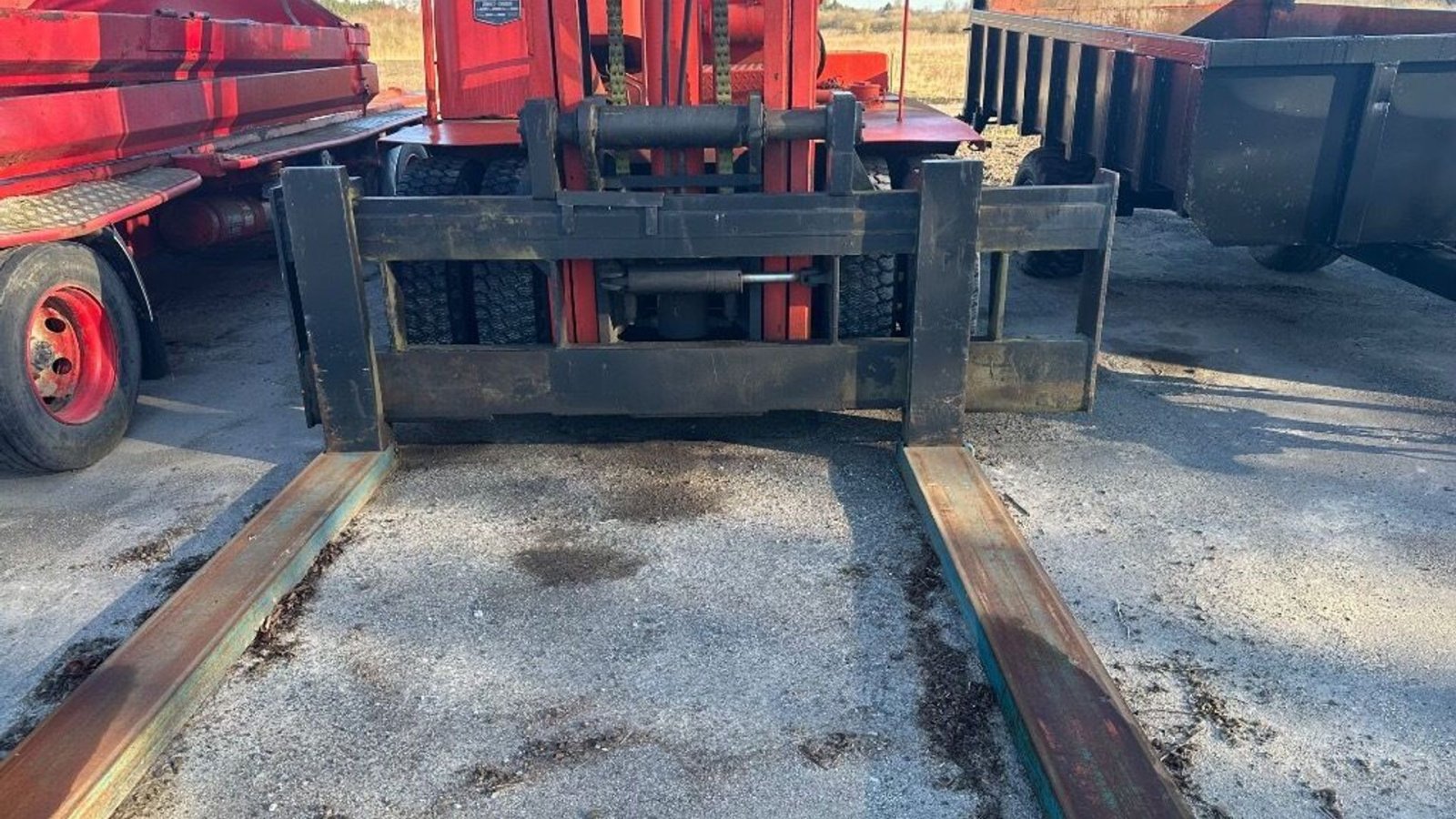 Frontstapler van het type LMV 12 tons Gaffeltruck, Gebrauchtmaschine in Rødovre (Foto 2)