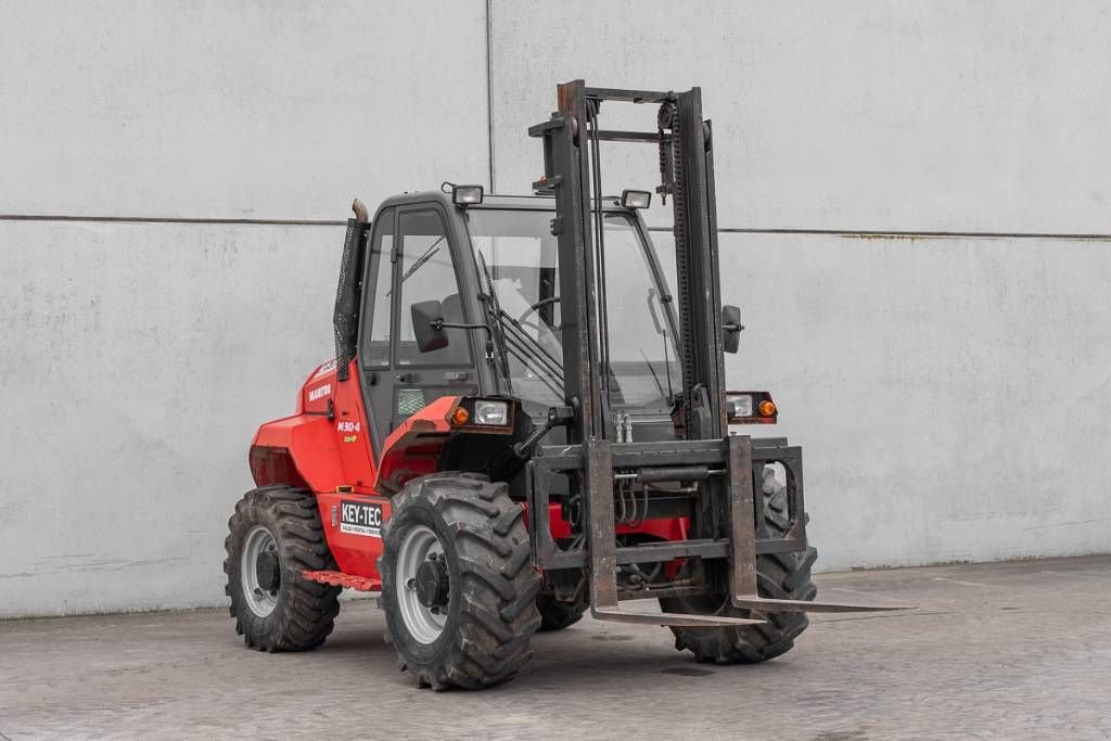 Frontstapler del tipo Manitou M 30-4, Gebrauchtmaschine In Moerbeke (Immagine 3)