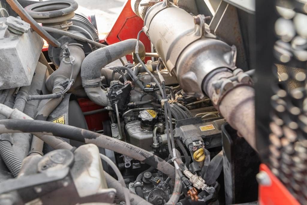 Frontstapler del tipo Manitou M 30-4, Gebrauchtmaschine In Moerbeke (Immagine 9)