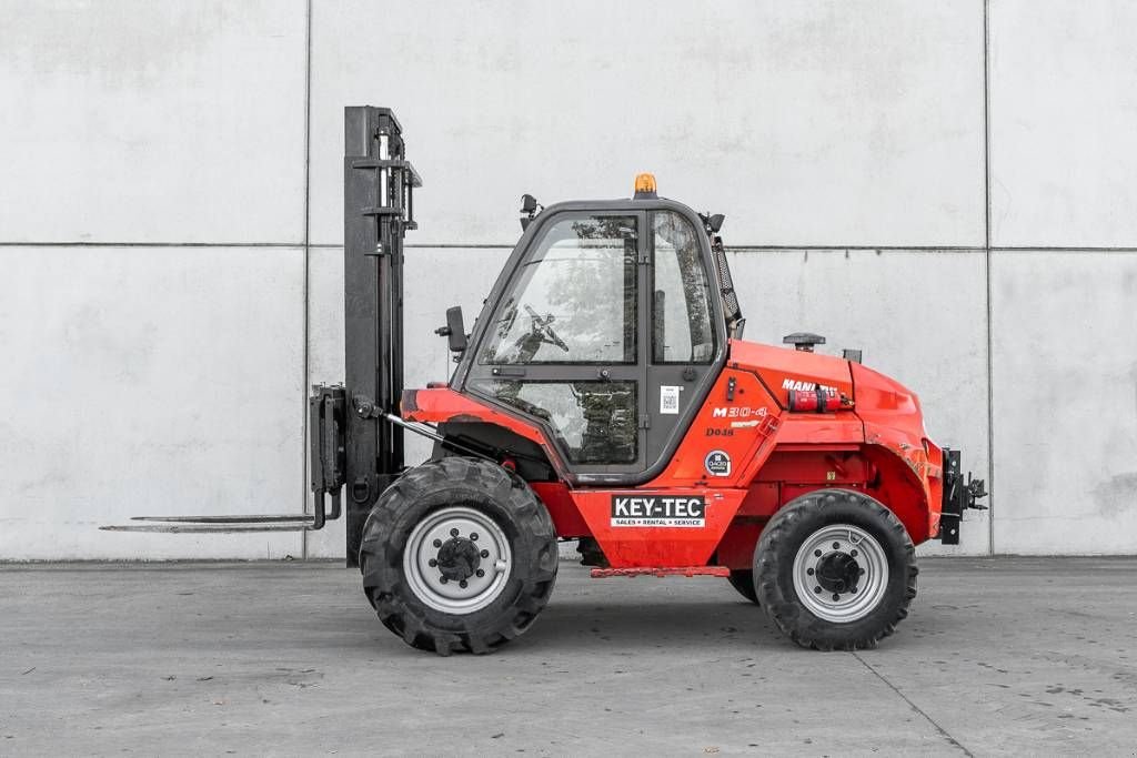 Frontstapler del tipo Manitou M 30-4, Gebrauchtmaschine In Moerbeke (Immagine 4)