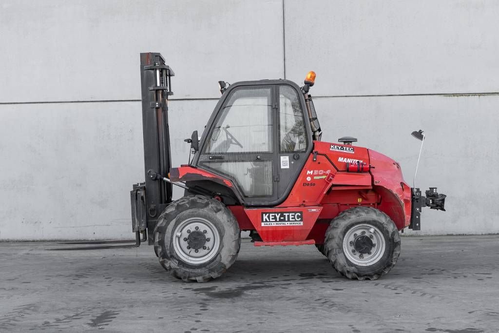 Frontstapler typu Manitou M 30-4, Gebrauchtmaschine w Moerbeke (Zdjęcie 4)