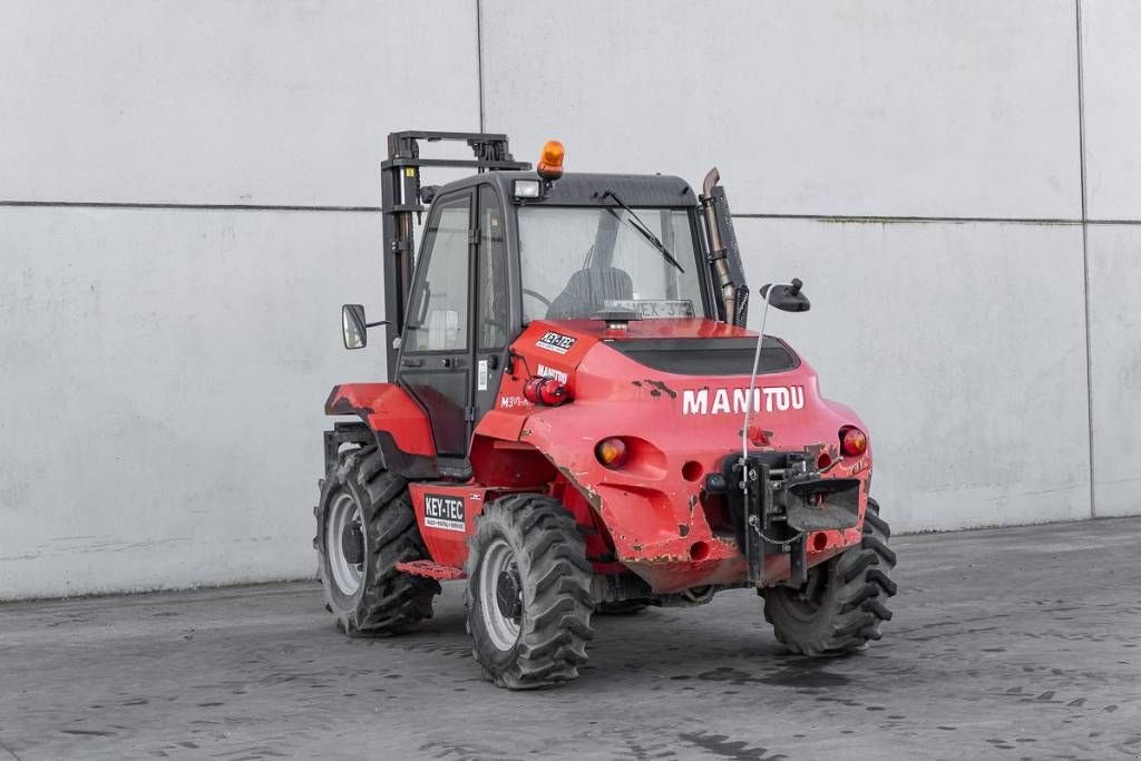 Frontstapler typu Manitou M 30-4, Gebrauchtmaschine w Moerbeke (Zdjęcie 8)