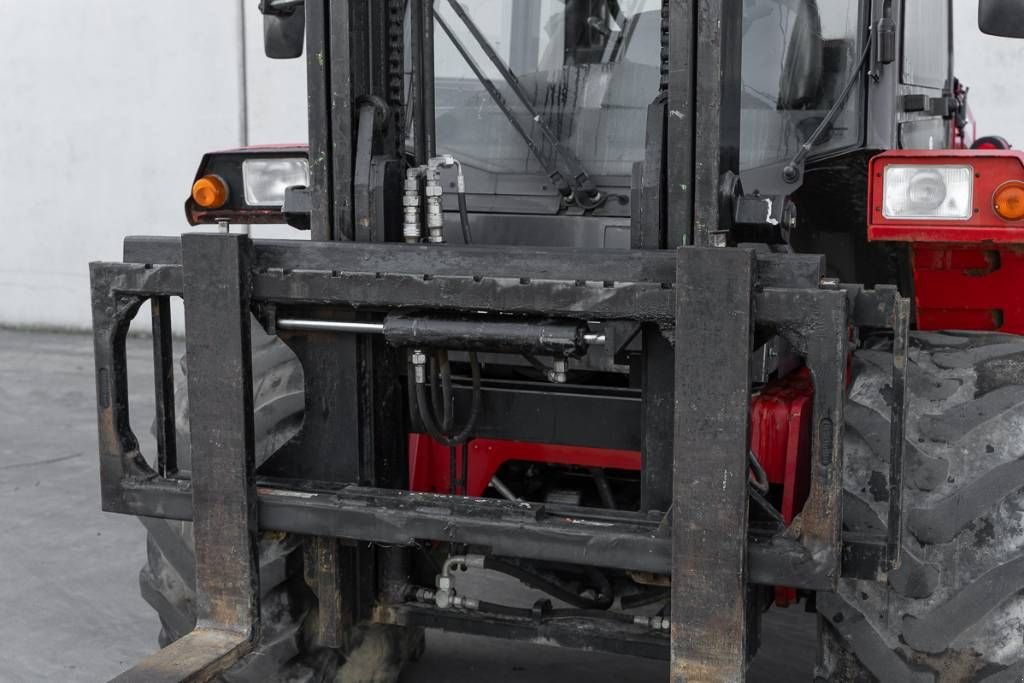 Frontstapler типа Manitou M 30-4, Gebrauchtmaschine в Moerbeke (Фотография 10)