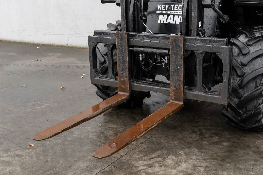 Frontstapler от тип Manitou M 30-4, Gebrauchtmaschine в Moerbeke (Снимка 9)