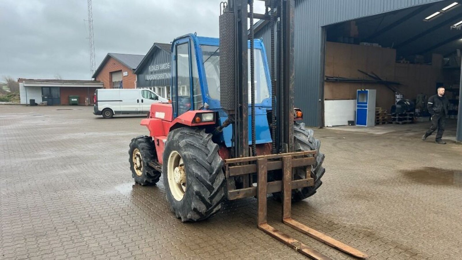 Frontstapler of the type Manitou M 426CP Gaffeltruck 4 X 4, Gebrauchtmaschine in Rødovre (Picture 3)