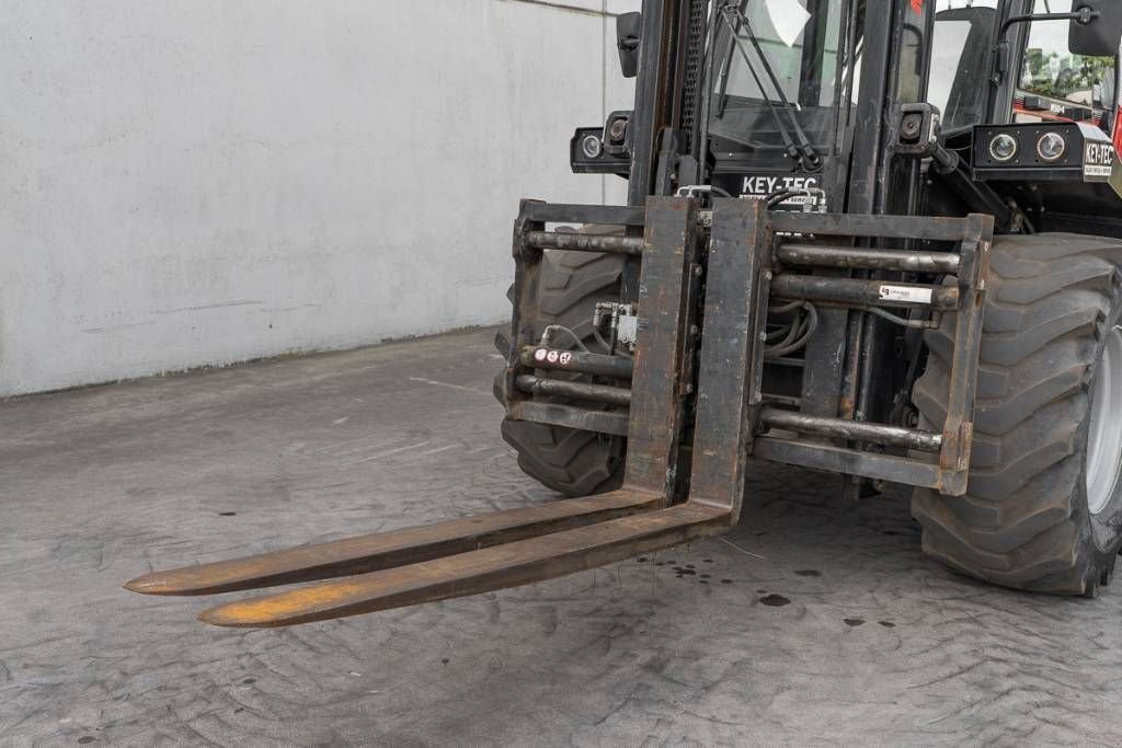 Frontstapler del tipo Manitou M 50-4, Gebrauchtmaschine In Moerbeke (Immagine 9)