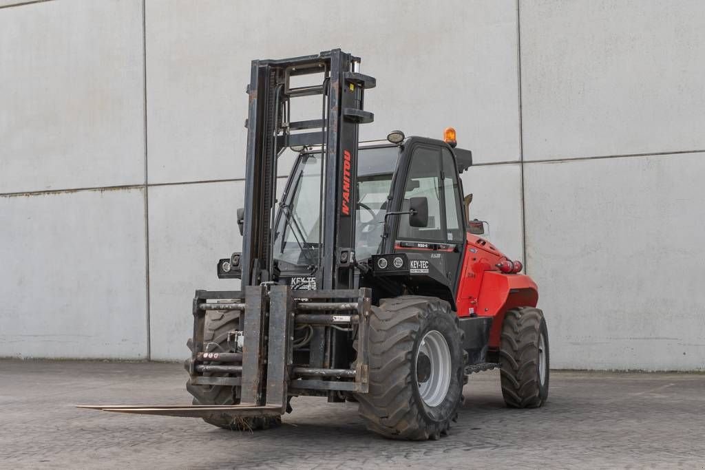 Frontstapler del tipo Manitou M 50-4, Gebrauchtmaschine In Moerbeke (Immagine 1)