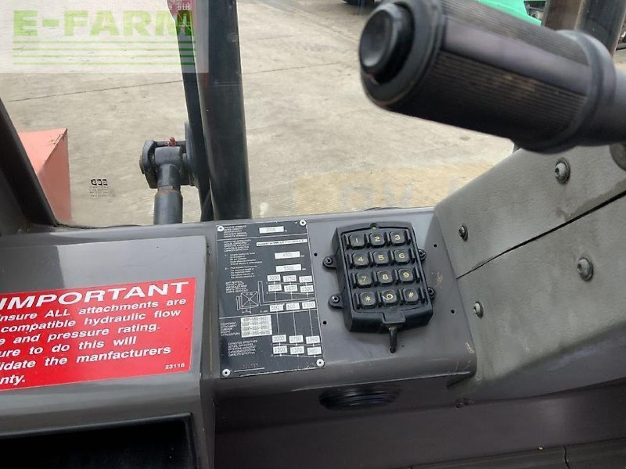 Frontstapler del tipo Manitou m30-4 rough terrain fork lift (st24958), Gebrauchtmaschine en SHAFTESBURY (Imagen 18)