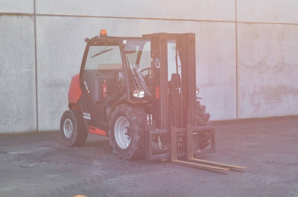 Frontstapler του τύπου Manitou MC 25-4, Gebrauchtmaschine σε Moerbeke (Φωτογραφία 3)
