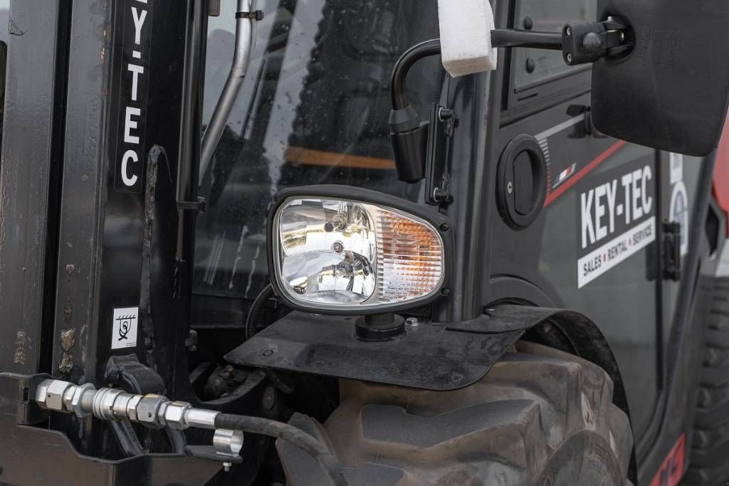 Frontstapler of the type Manitou MC 25-4, Gebrauchtmaschine in Moerbeke (Picture 11)