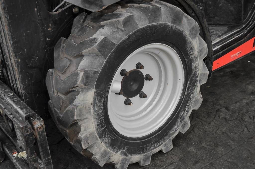 Frontstapler des Typs Manitou MC 25-4, Gebrauchtmaschine in Moerbeke (Bild 10)