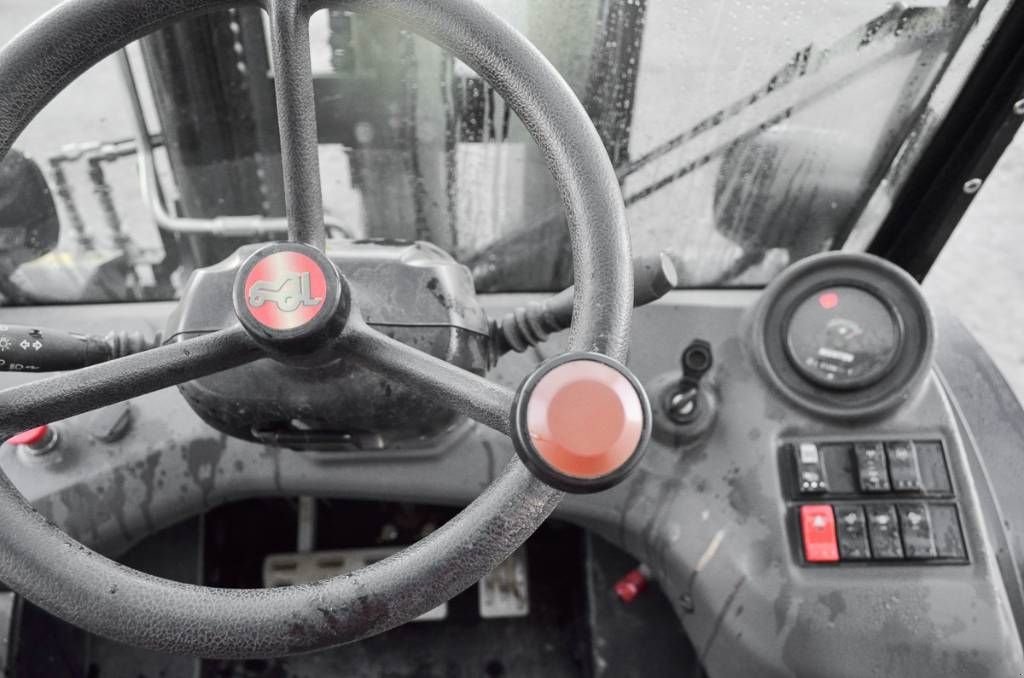 Frontstapler des Typs Manitou MC 30-4, Gebrauchtmaschine in Moerbeke (Bild 10)